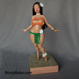 "Luau Linda"